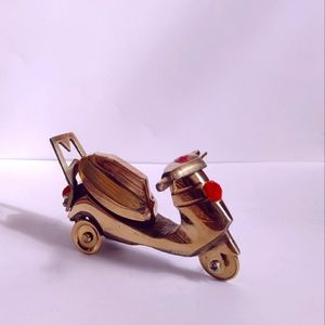 Vintage Scooter Showpiece